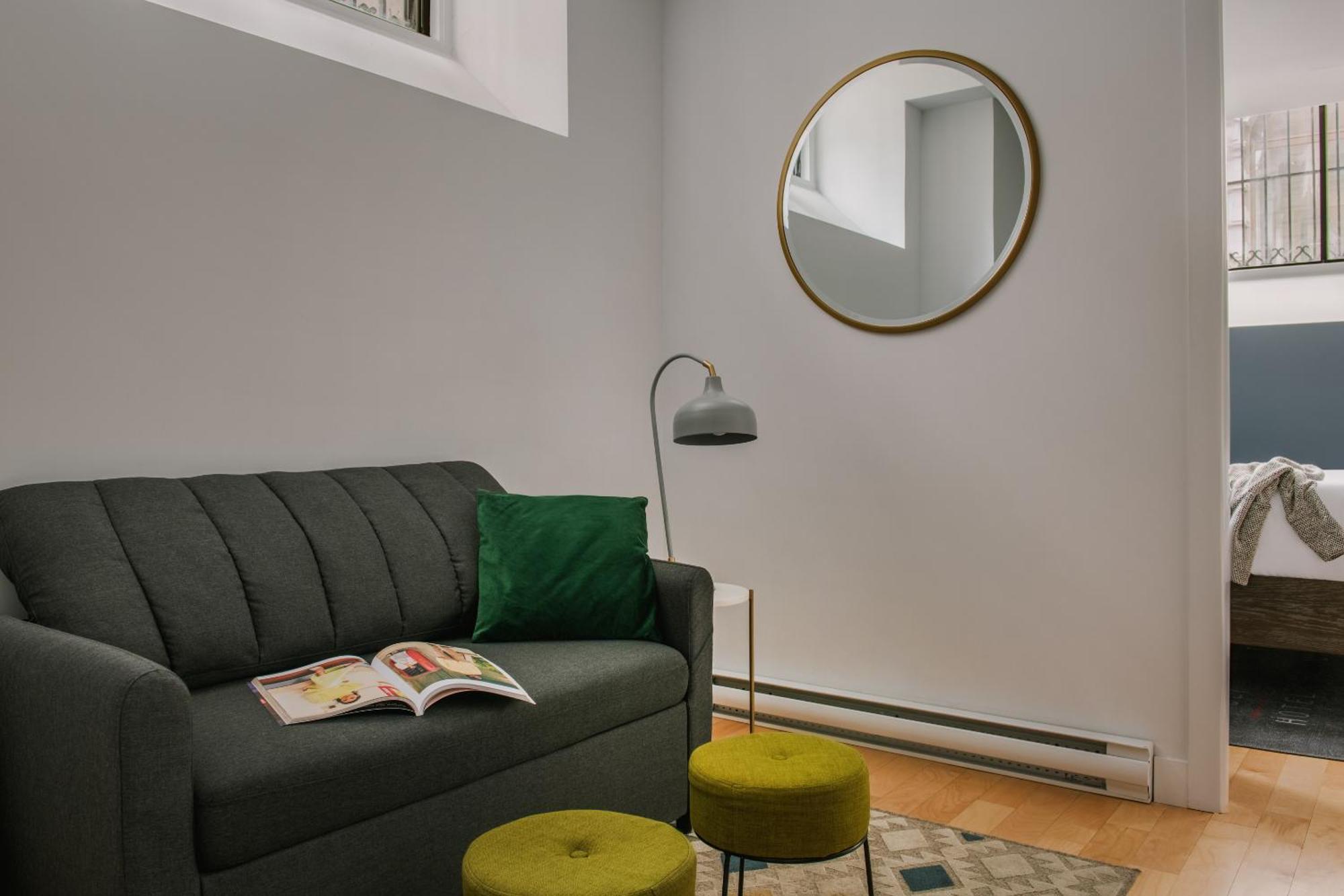 Sonder By Marriott Bonvoy Le Victoria Apartments Old Montreal Монреаль Екстер'єр фото